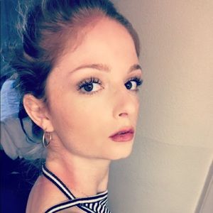 Meet your Posher, Victoria